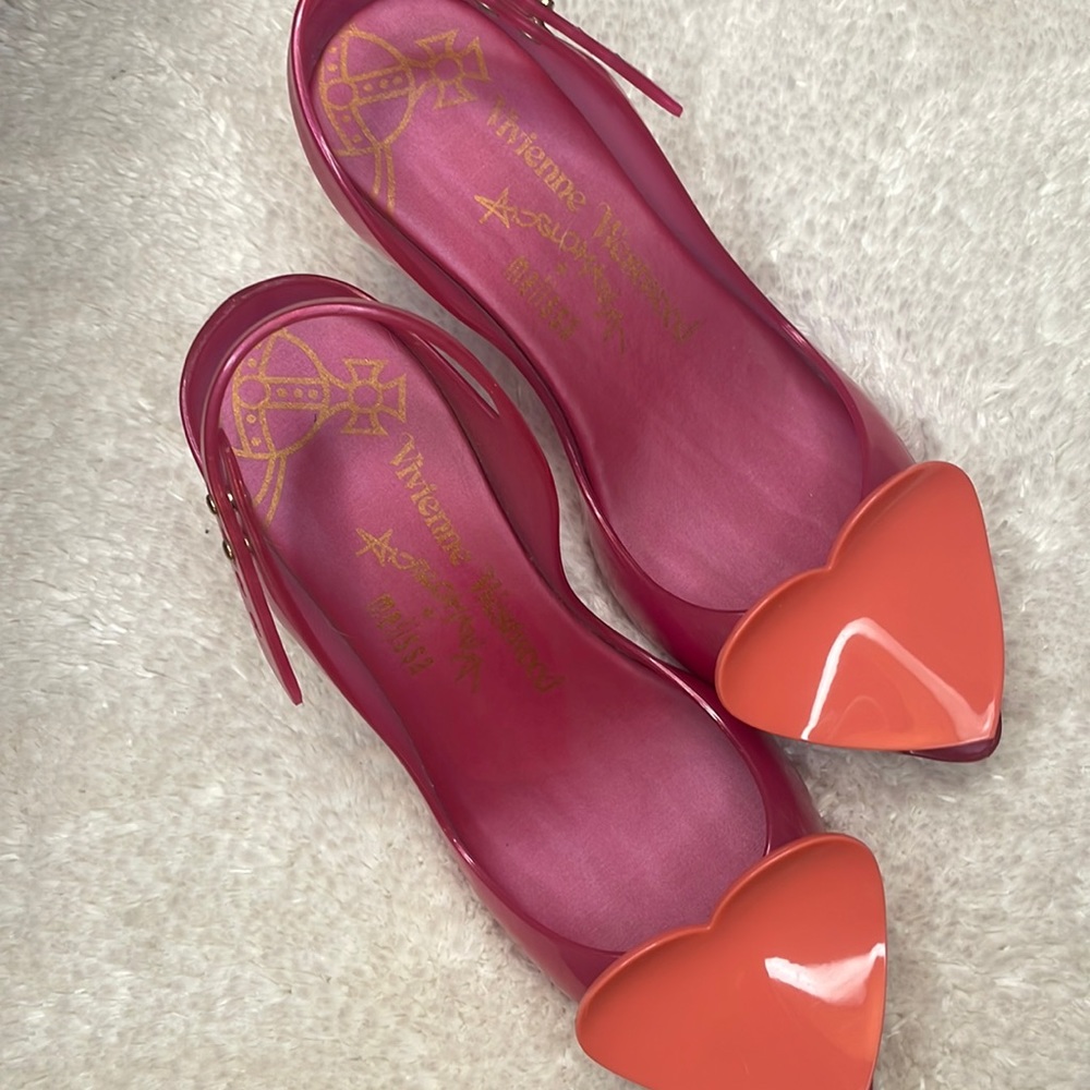 Melissa + Vivienne Westwood size 7